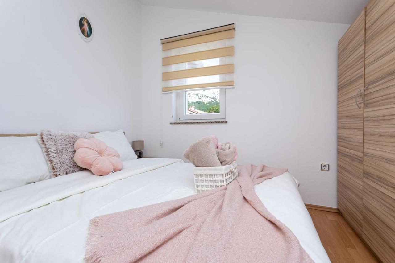 Apartments La Natalli Baška Екстериор снимка