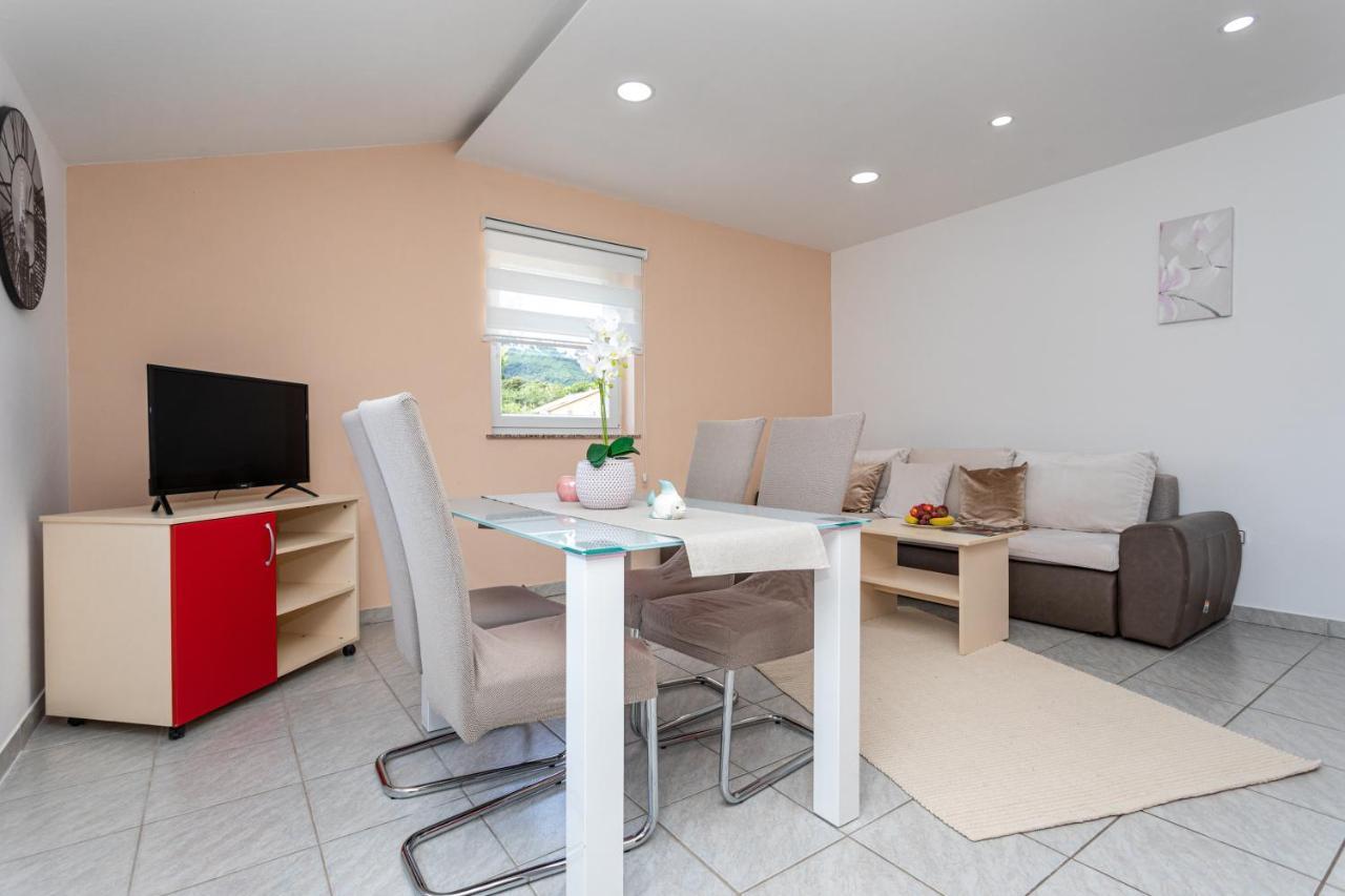 Apartments La Natalli Baška Екстериор снимка