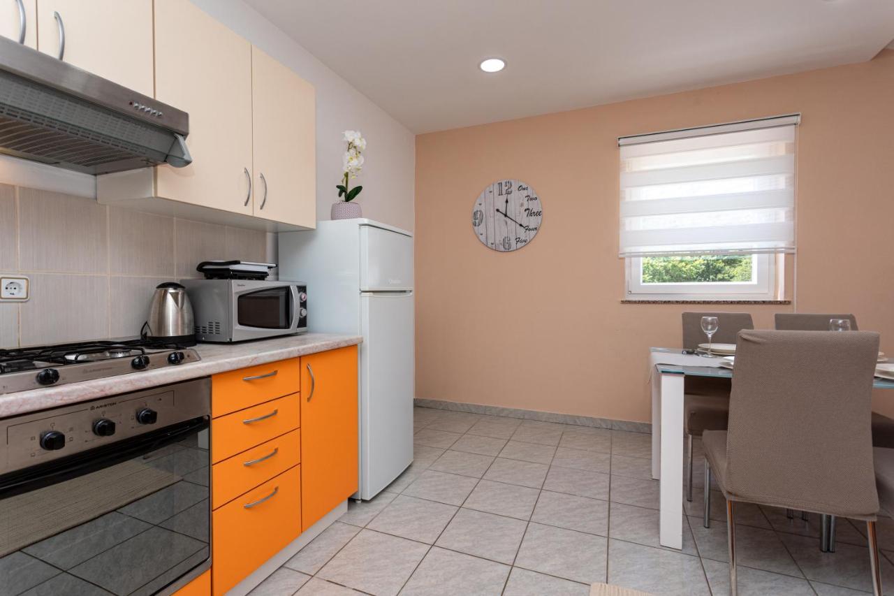 Apartments La Natalli Baška Екстериор снимка