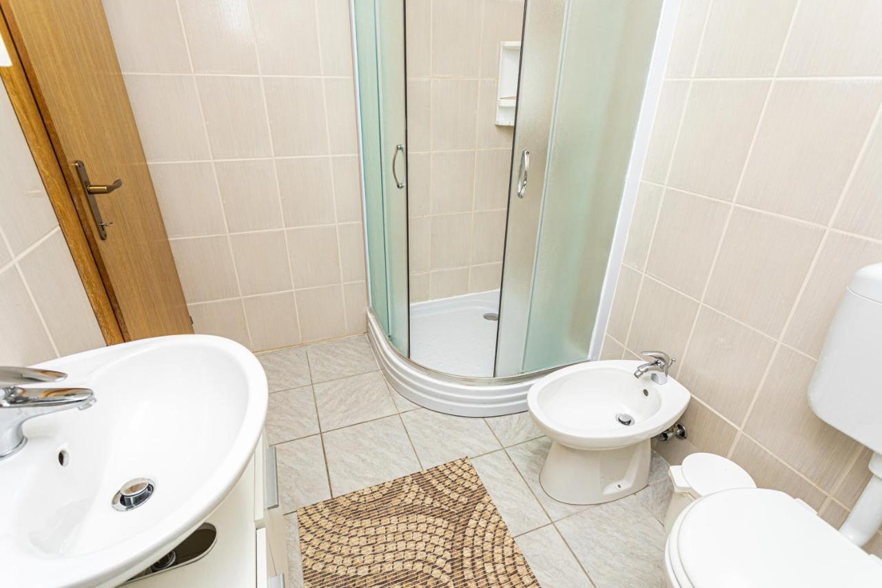 Apartments La Natalli Baška Екстериор снимка