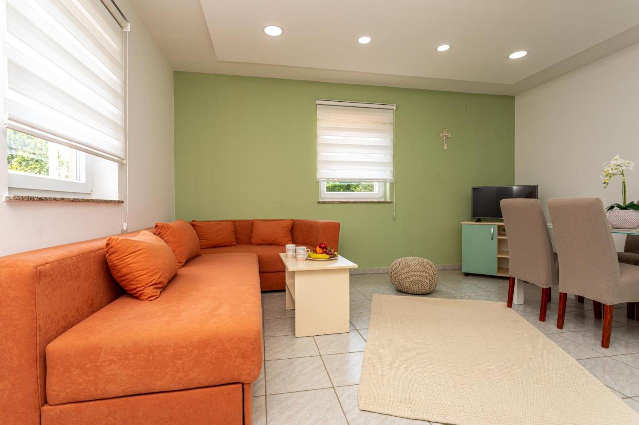 Apartments La Natalli Baška Екстериор снимка
