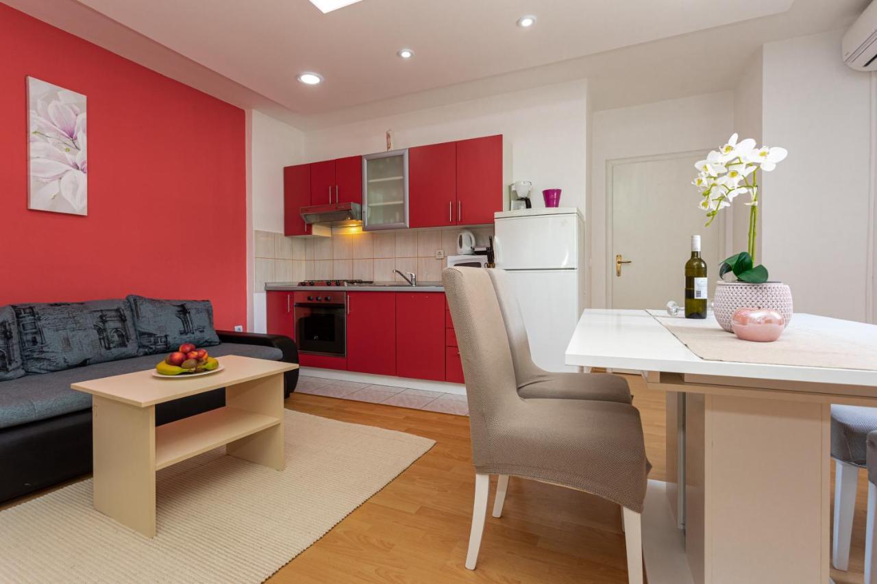 Apartments La Natalli Baška Екстериор снимка