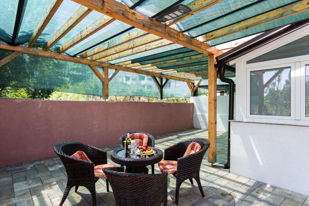 Apartments La Natalli Baška Екстериор снимка